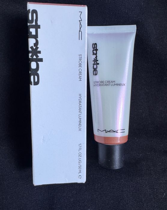 MAC Strobe krem rozświetlający baza