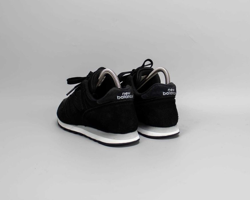 Крутые замшевые кроссовки New Balance 373.39 размер