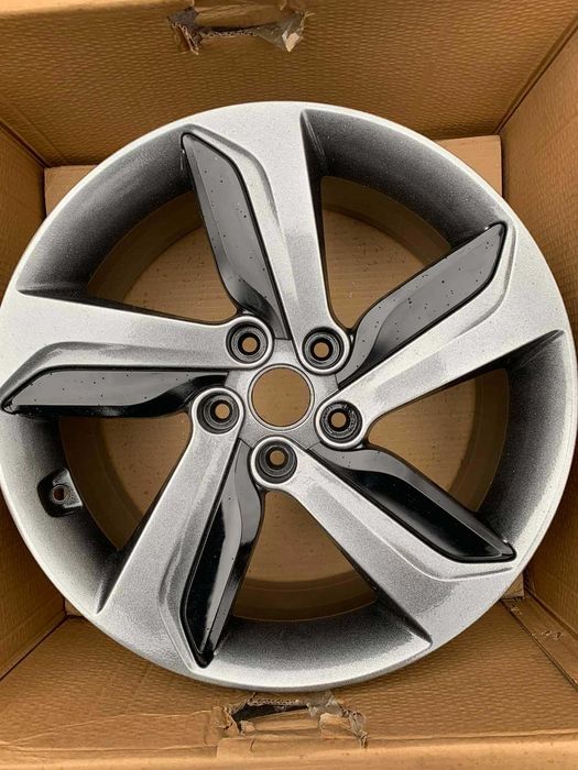 Диски Hyundai R-18-7.5J 5-114.3 ET-49 dis-67: 150 $ - Диски Київ на Olx