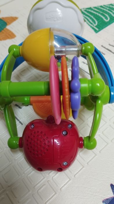 Fruta musical Chicco