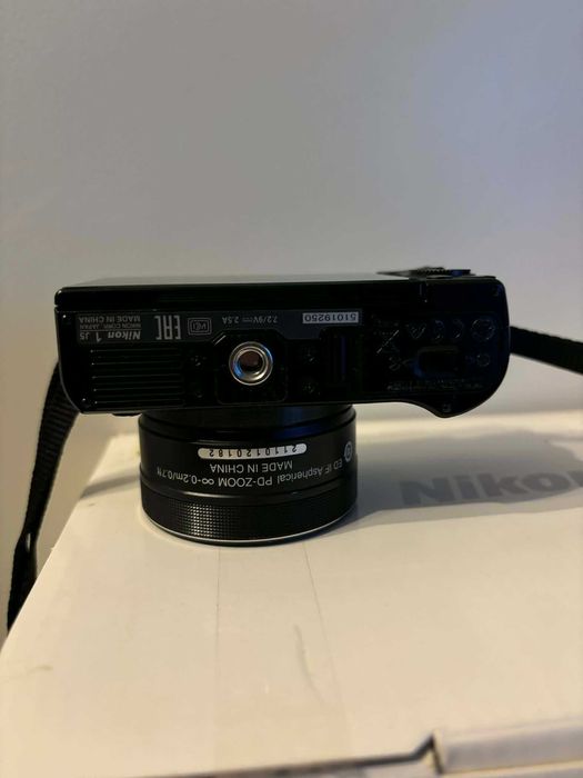 Aparat Nikon 1 J5 Double Zoom Kit
