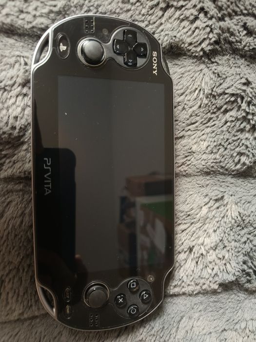 PlayStation Vita PCH - 1000