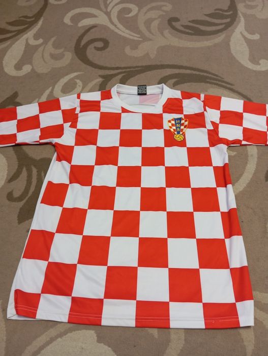 Футболки по 150 грн