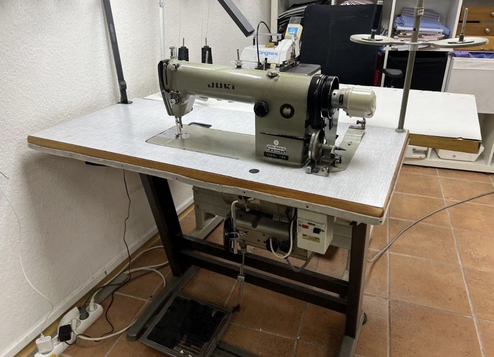 Професійна швейна машина Juki ddl 555-2. Виробник: Японія!