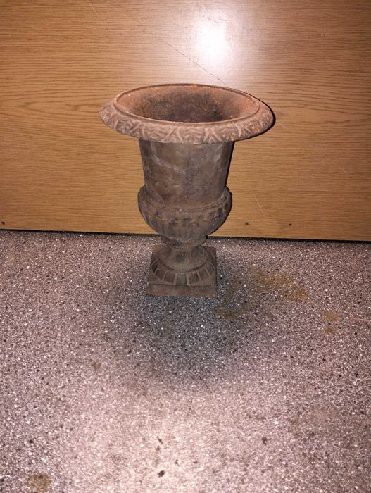 WAZON Żeliwny Mały niemalowany