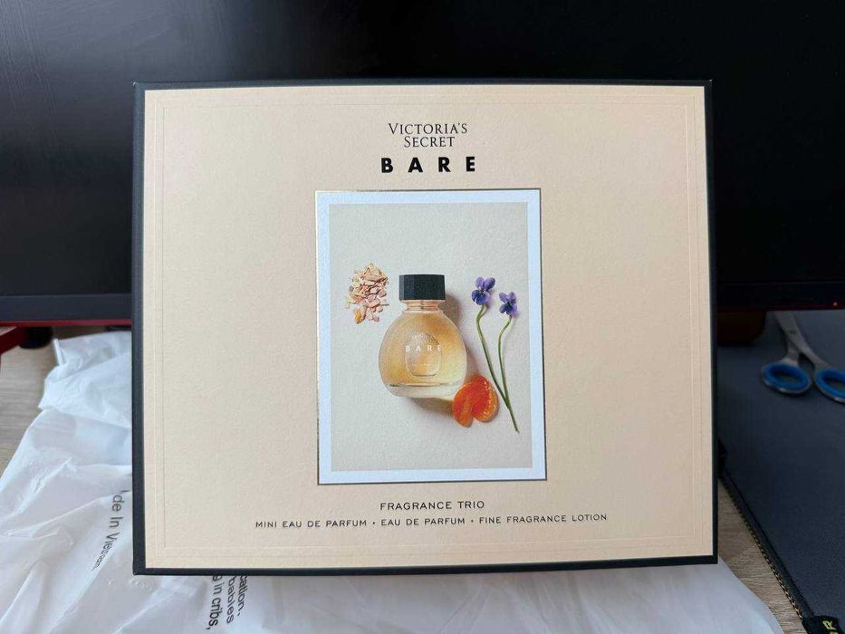 Подарунковий набір Bare Fragrance Trio Gift Set ТОП НА 8 БЕРЕЗНЯ