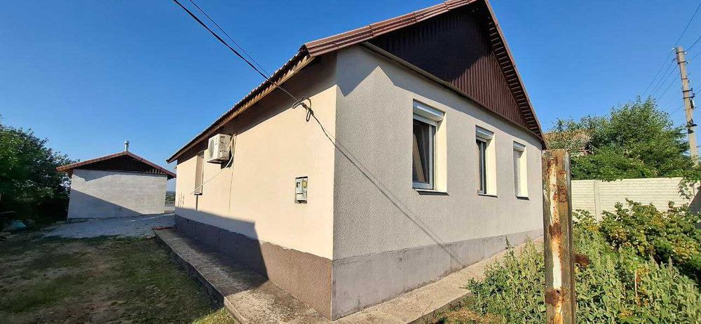 Продается добротный дом , район Голубовка