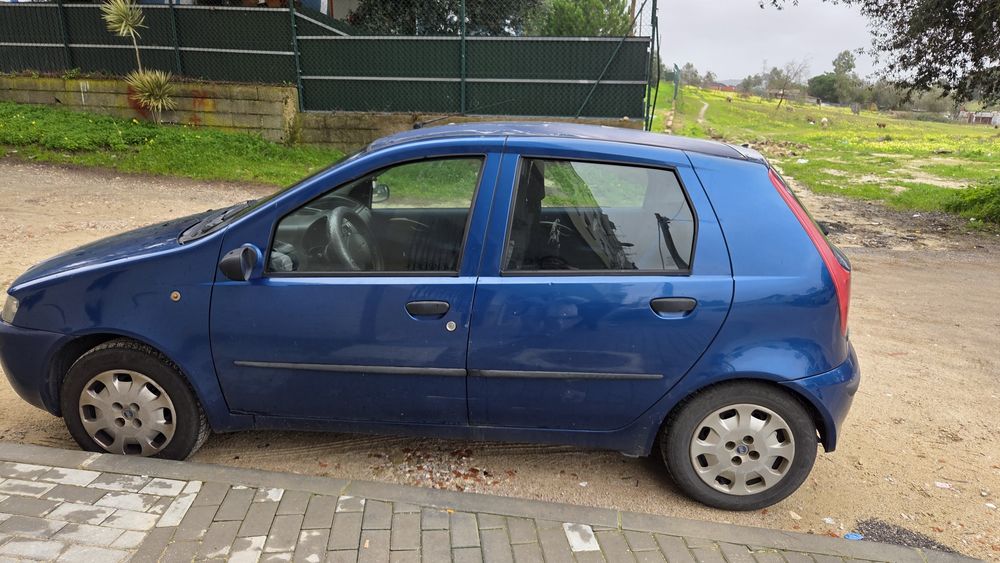 Fiat punto 2001 azul