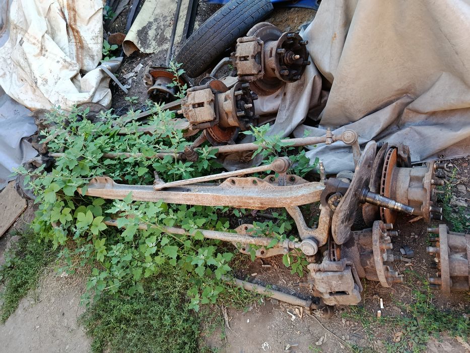 Продам передние тормозные диски со ступицами на Газель