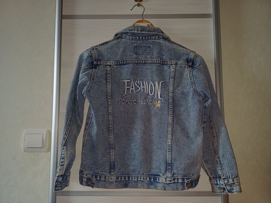 Куртка курточка вітровка ветровка джинсовка