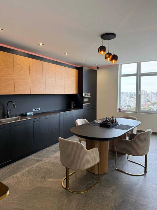 Стильная дизайнерская квартира на ул. Каманина. 27 Жемчужина. 1N28