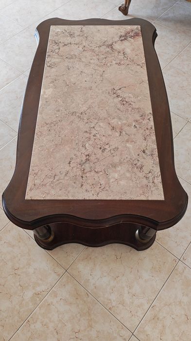 Mesa de centro em excelente estado