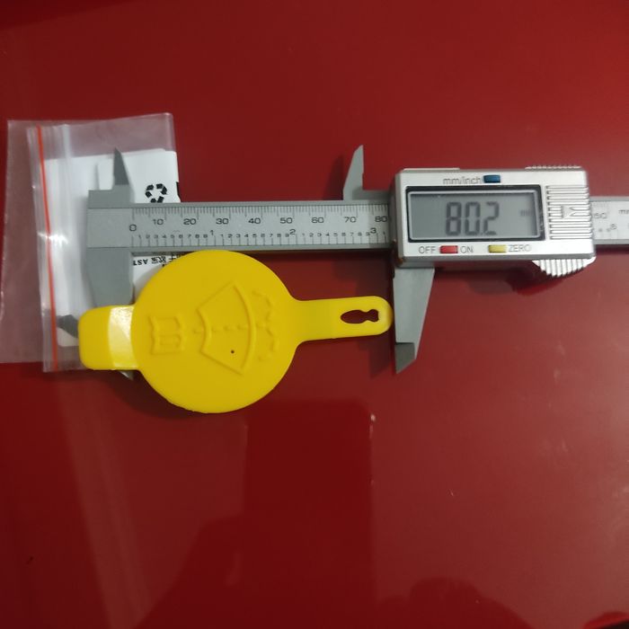 2 Tampas amarelas do depósito de água do limpa vidros de Opel Corsa