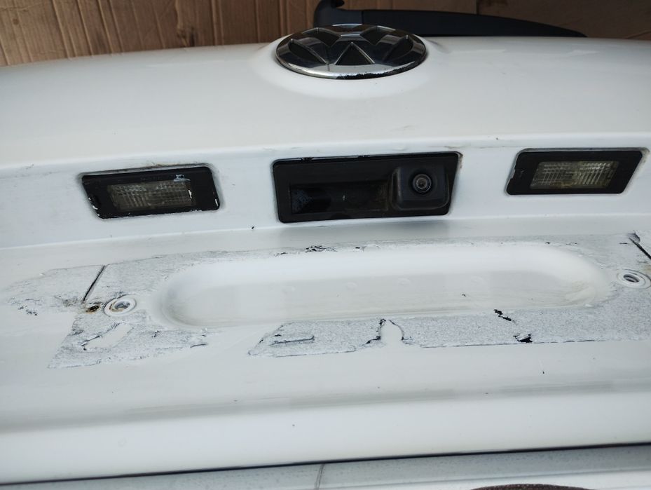 Klapa bagażnika VW Passat B6 Bez korozji biała