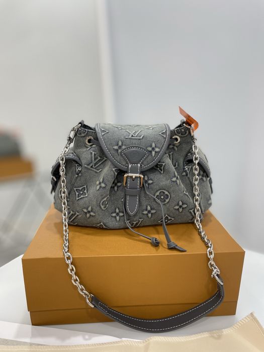 Сумка Louis Vuitton