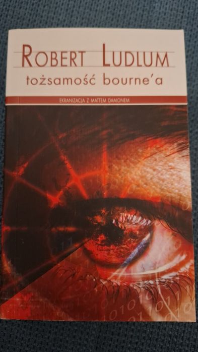 Tożsamość Bourne'a- R. Ludlum