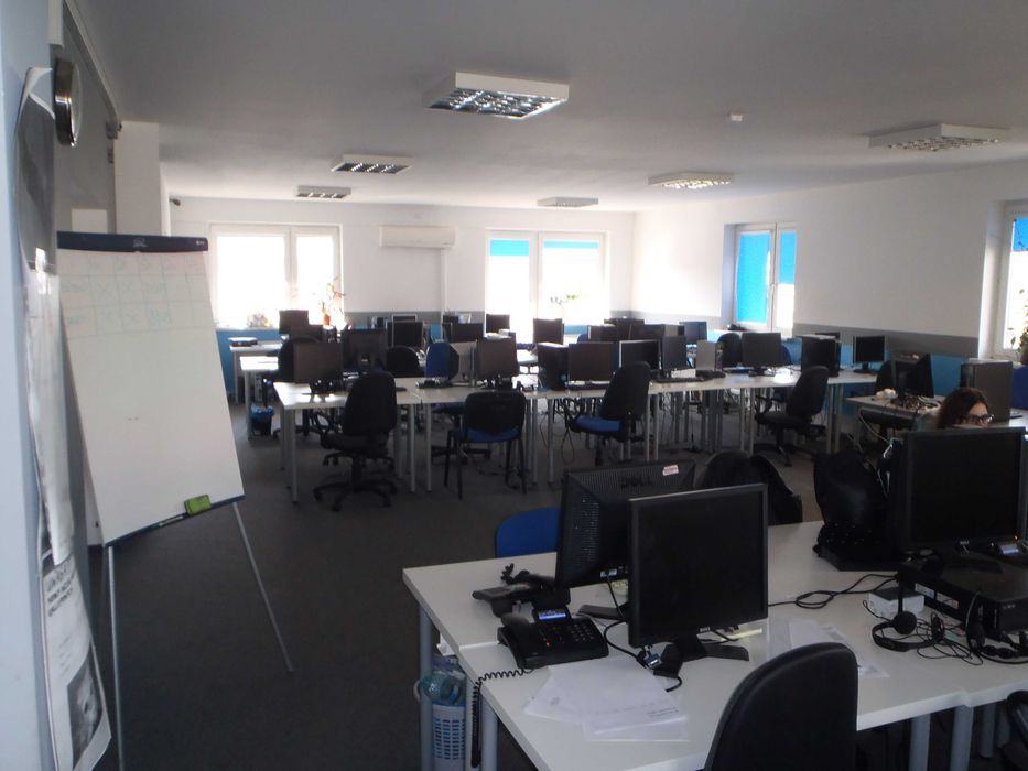 wynajmę ładne biuro  210m2 winda 4 pokoje super lokalizacja niska cena