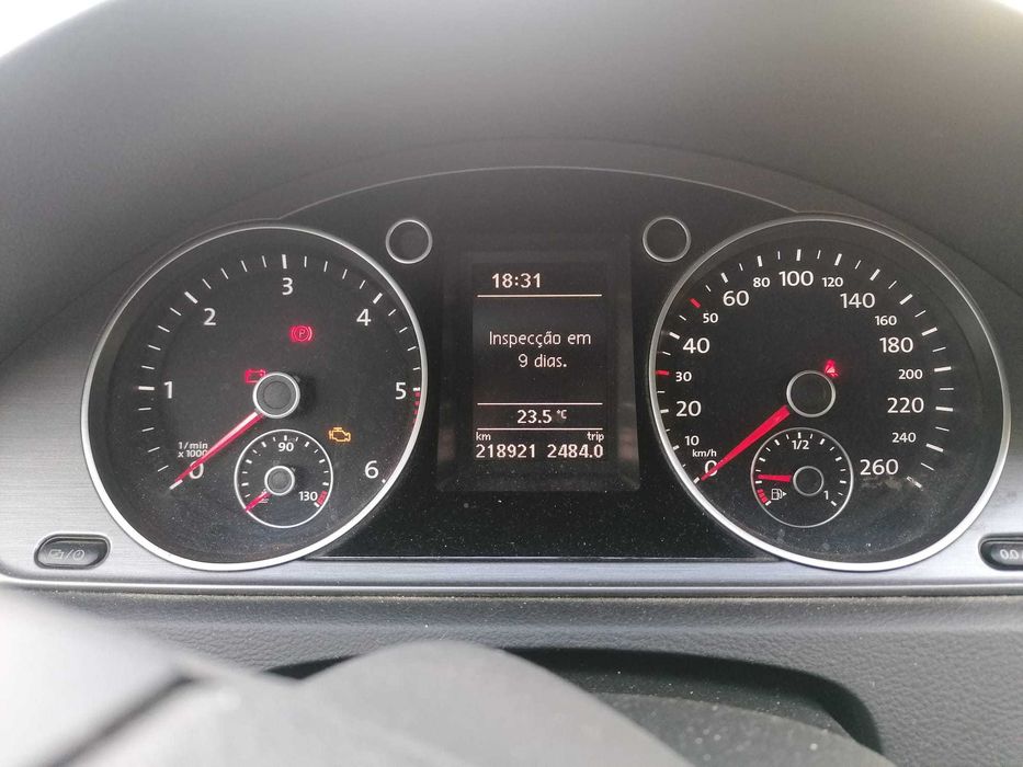 Volkswagen Passat Variant — fotografia 4