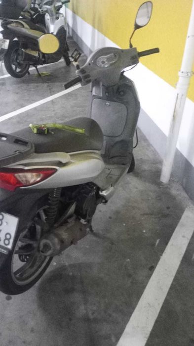 Caixa termica/capacete adulto/capacete infantil e moto.