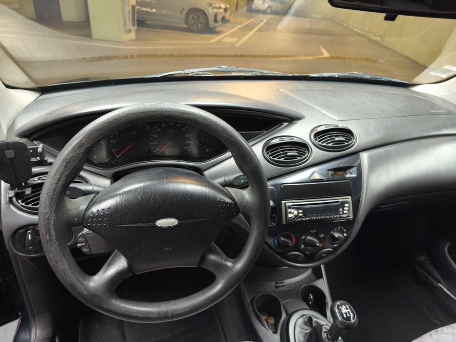 Ford Focus - 1.4 - Gasolina