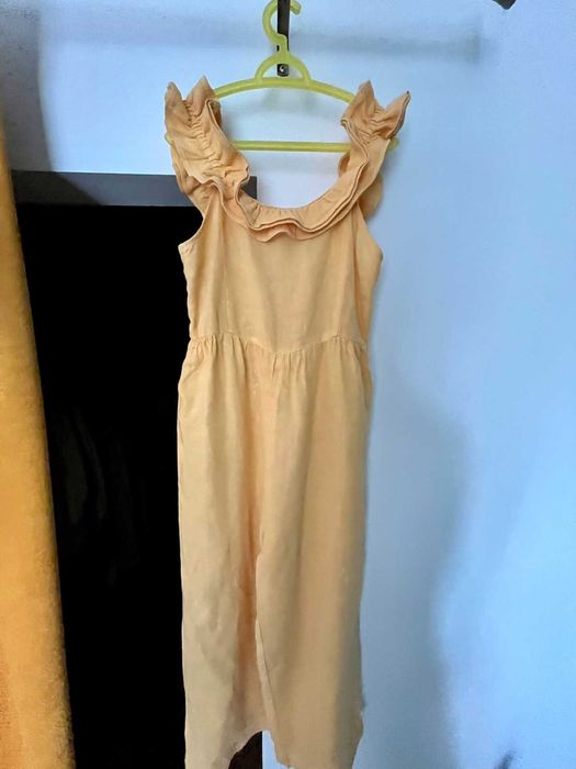 льняний жовтий комбінезон 122 Zara
