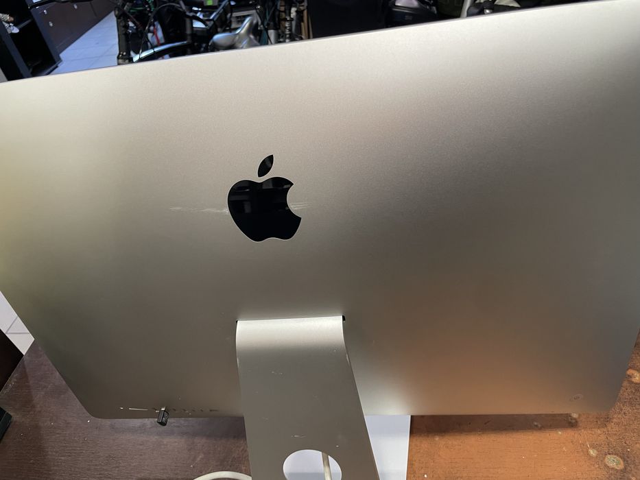 Komputer stacjonarny iMac Ratina 5k 2019 27-inch