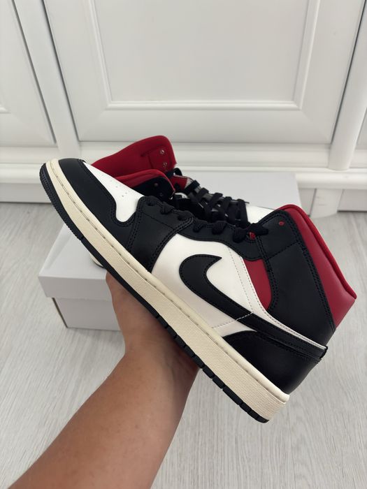 Nike Air Jordan 1 Mid Gym Red Panda 43 sneakers streetwear