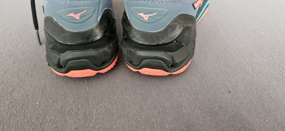 Buty Mizuno Wave