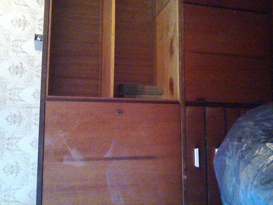 Мебельный гарнитур+тумба.