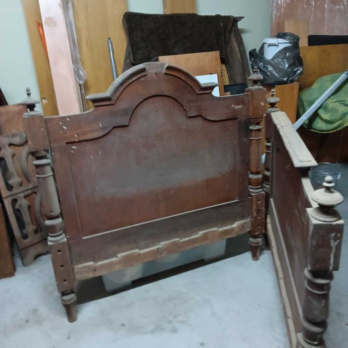 Cama de casal madeira