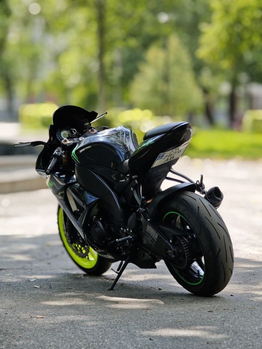 Kawasaki ninja zx10r (не Honda,Suzuki,Yamaha)