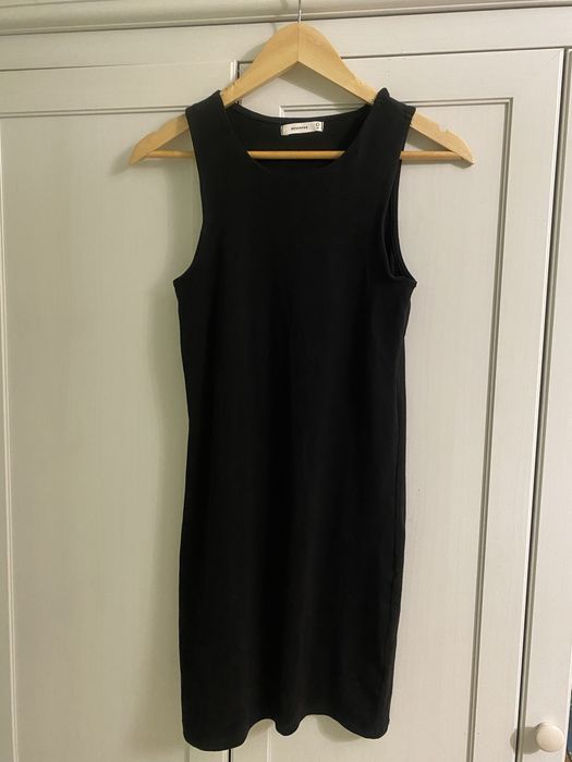 Sukienka dopasowana reserved M letnia czarna