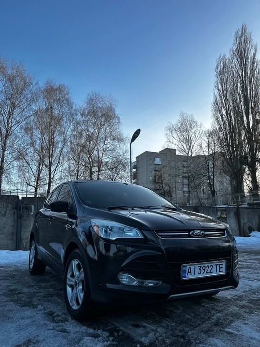 Продам Ford Escape