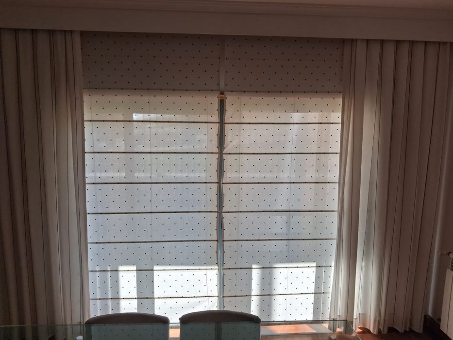 Vendo estores e portières como novos