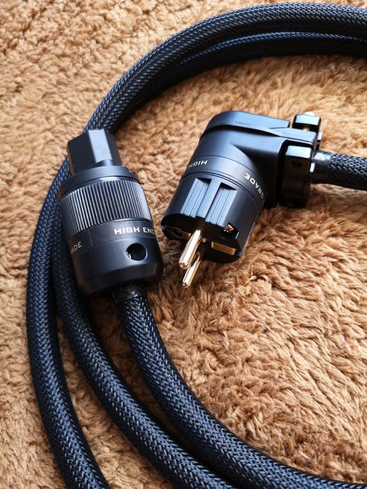 Kabel zasilający Melodika 3x4 mm dł 2.0m. Wtyki kątowe - proste