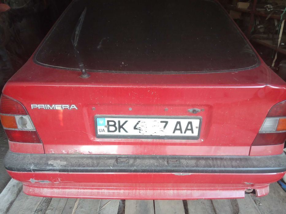 продам Nissan Primera 1996 року цілим або по зч,обмін на газ 69