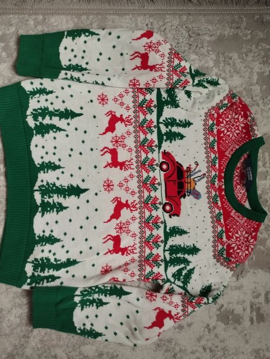 Новогодний свитер