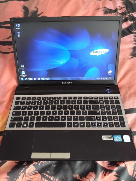 Laptop Samsung NP300V5A-S05PL