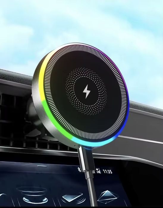 Беспроводная быстрая зарядка в автотомобиль
