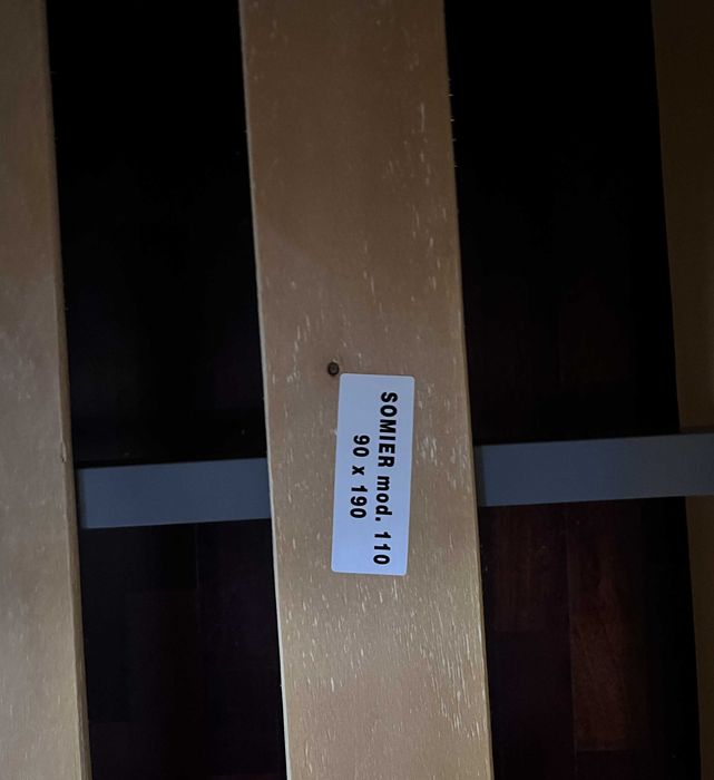 Cama de solteiro + colchão pikolin