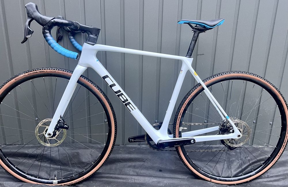 Карбоновий Cube cross race / гравел / циклокросс Sram force Di2