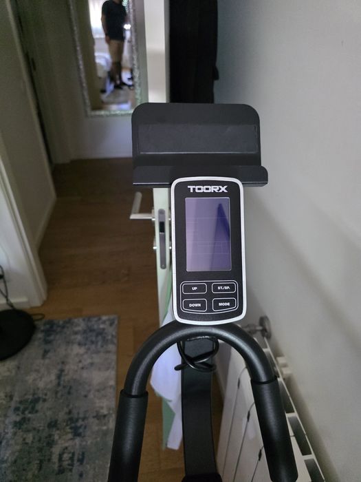 Bicicleta indoor Toorx Magnética Bluetooth