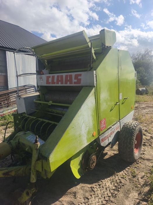 Prasa rolująca Claas Rollant 44 siatka sznurek