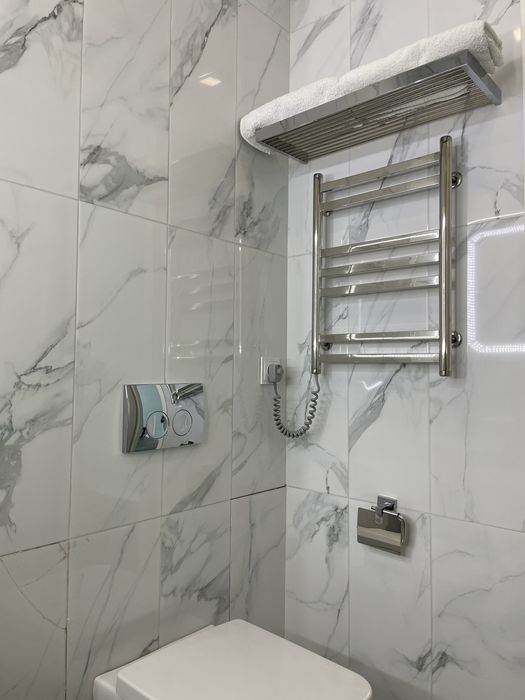 Сучасна стильна квартира подобово Центр (пр. Науки, 19а) 2 дор+дитина