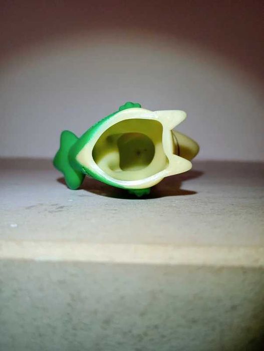 Pokémon finger puppet / brinquedo / figura pokémon Snivy da bandai