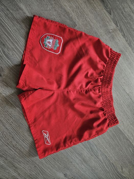 Rozmiar 98 Reebok spodenki szorty czerwone stan bardzo dobry