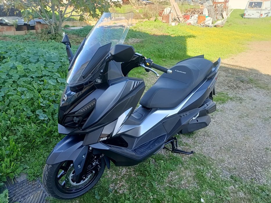Sym Cruisym 300 Alfa