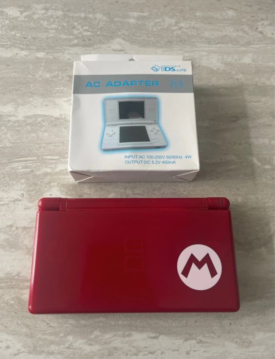 Nintendo DS Lite Mario