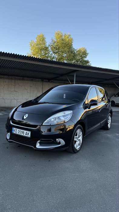 Renault Scenic | Reno | 3 поколение Рено Сценик 1,5 дизель