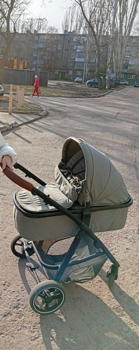 Коляска 3в1 продам